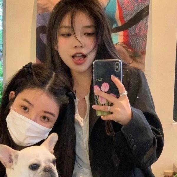 重生带六个女儿吃香喝辣